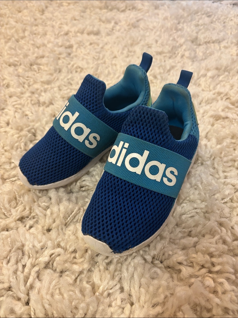 [ADIDAS] Kids Blue Slip-On Sneakers